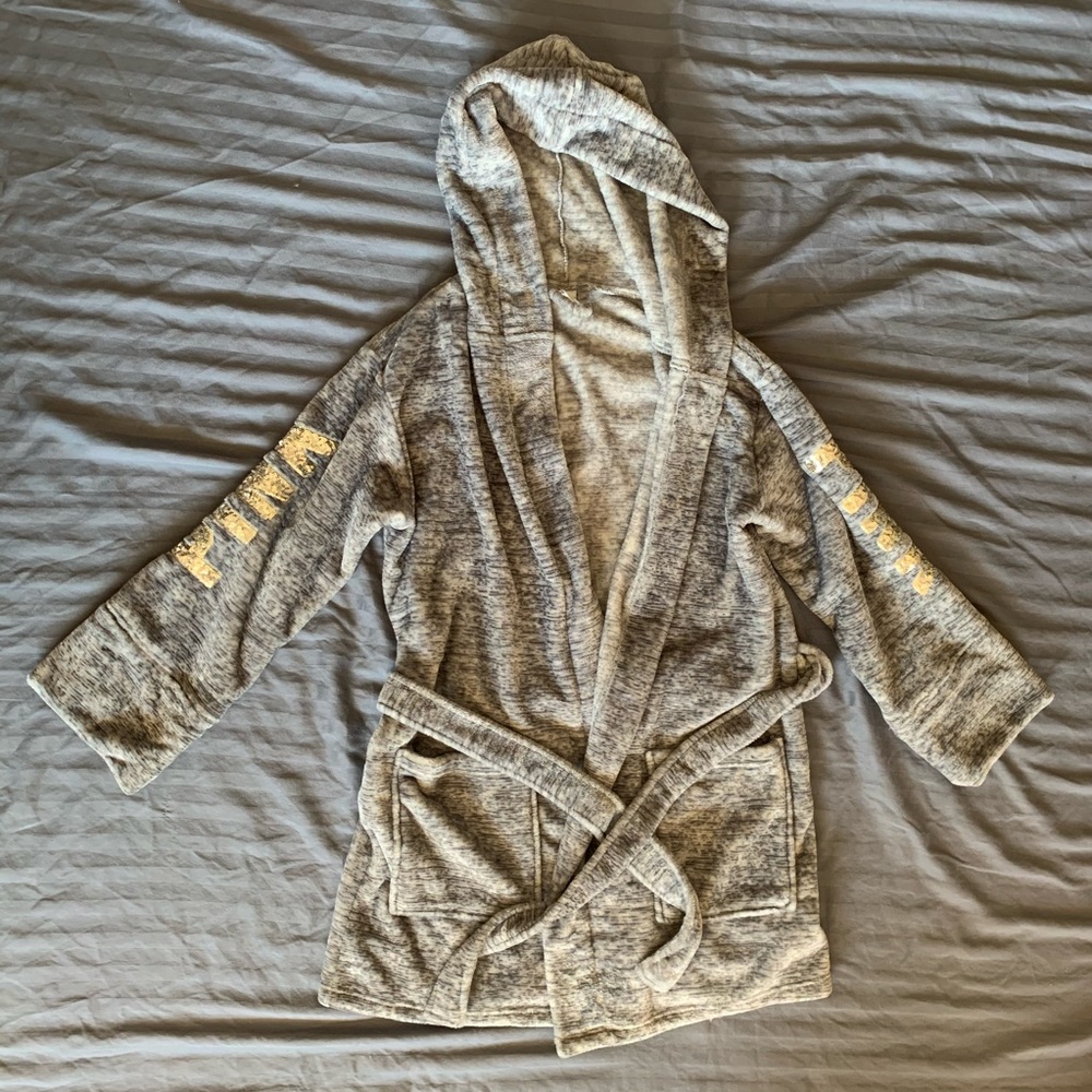 Fuzzy PINK Robe w/ Hood